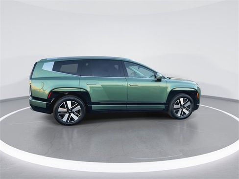 New 2026 Hyundai Ioniq 9 SEL image 9