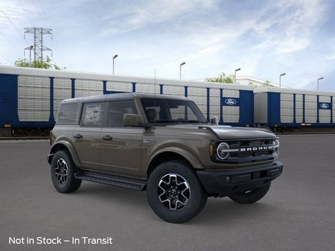 New 2026 Ford Bronco Outer Banks AWD/4WD image 7