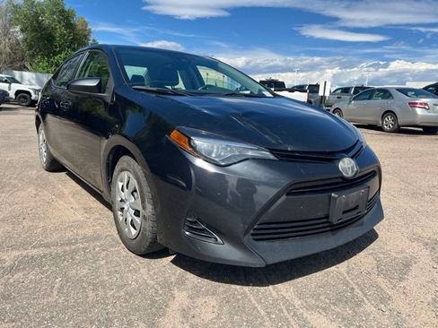 Used 2017 Toyota Corolla L w/ Carpet Mat Package (TMS) FWD image 7