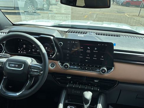 New 2026 GMC Canyon AT4 w/ Technology Plus Package image 24