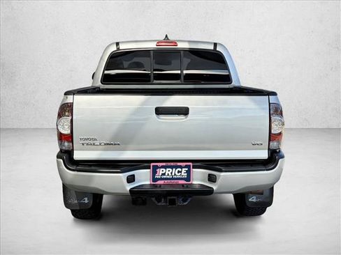 Used 2012 Toyota Tacoma 4x4 Double Cab w/ TRD Sport Pkg image 5