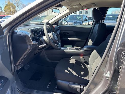 New 2026 Nissan Kicks S image 13