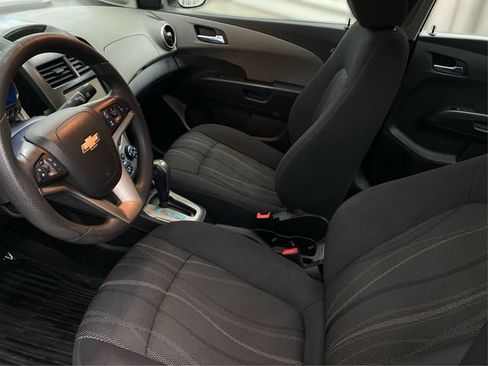 Used 2016 Chevrolet Sonic LT w/ Driver Confidence Package FWD image 10