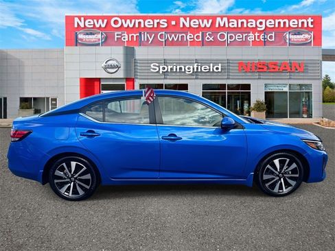 Certified 2025 Nissan Sentra SV w/ SV Premium Package image 4