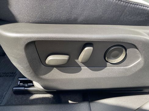 Used 2025 Buick Envision Sport Touring image 15