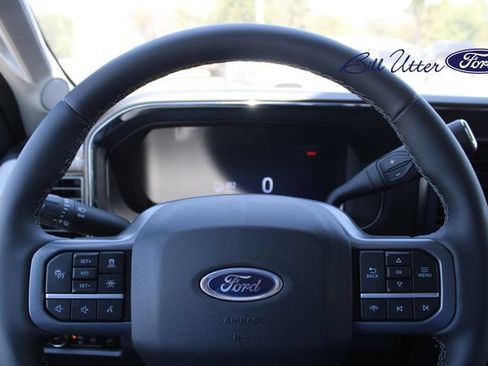 New 2026 Ford F250 Lariat w/ Lariat Premium Package AWD/4WD image 18
