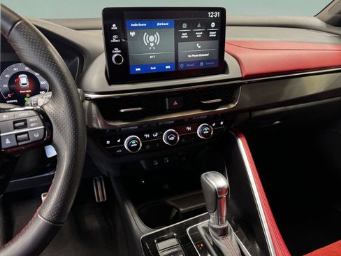 Certified 2025 Acura ADX A-Spec image 27