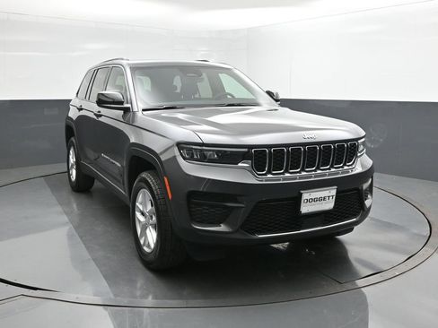 New 2025 Jeep Grand Cherokee Laredo X image 22
