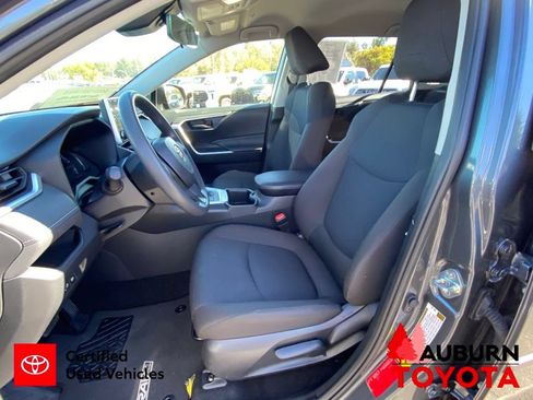 Certified 2025 Toyota RAV4 LE AWD/4WD image 28