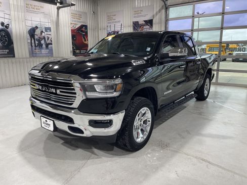Used 2019 RAM 1500 Big Horn AWD/4WD image 4