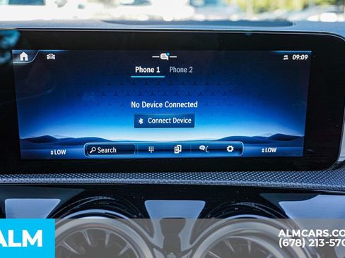 Used 2025 Mercedes-Benz CLA 250 image 37