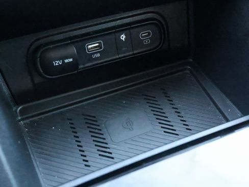 Used 2023 Kia Sportage SX image 24