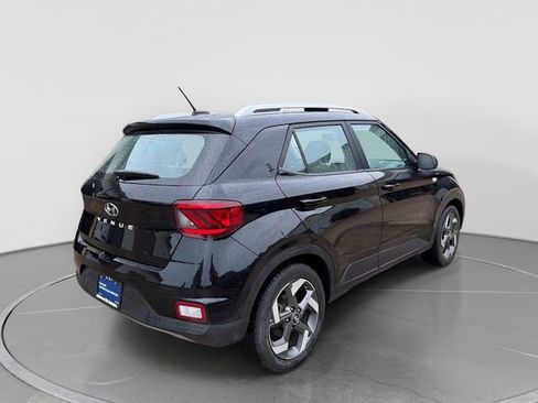 Certified 2023 Hyundai Venue SEL w/ Cargo Package FWD image 6