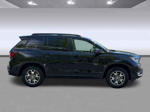 Used 2022 Honda Passport TrailSport image 7