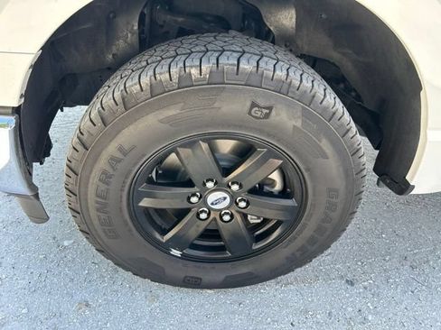 Used 2023 Ford F150 XLT w/ Trailer Tow Package AWD/4WD image 20