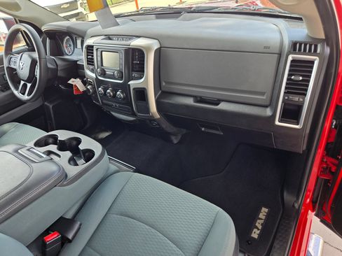 Used 2019 RAM 1500 Classic SLT RWD image 25