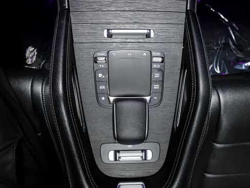 Used 2022 Mercedes-Benz GLS 450 4MATIC image 35