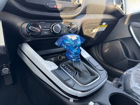 New 2025 Kia Soul LX image 13