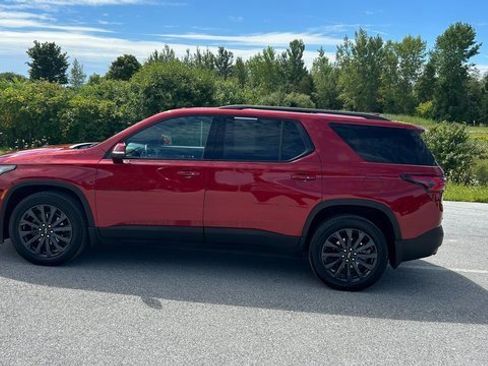 Certified 2023 Chevrolet Traverse RS image 11
