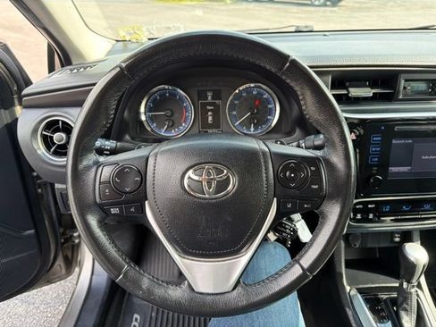 Used 2019 Toyota Corolla SE FWD image 21