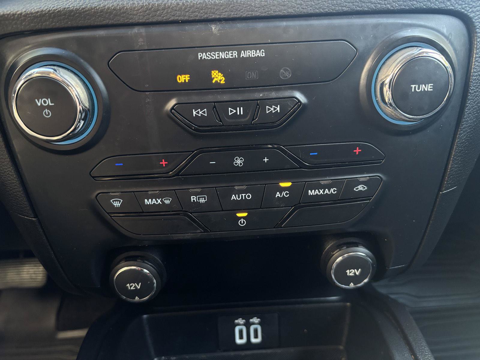 Used 2020 Ford Ranger XLT w/ Equipment Group 301A Mid AWD/4WD image 19