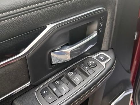 Used 2022 RAM 2500 Laramie AWD/4WD image 12