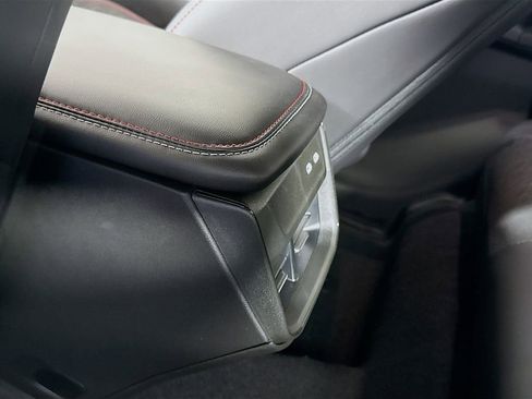 Used 2025 Dodge Charger R/T w/ Quick Order Package 25M R/T image 27