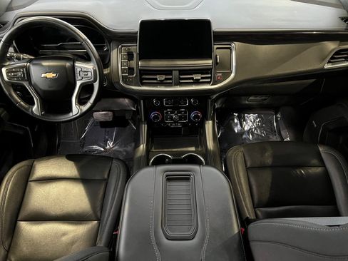Used 2023 Chevrolet Suburban LT image 43