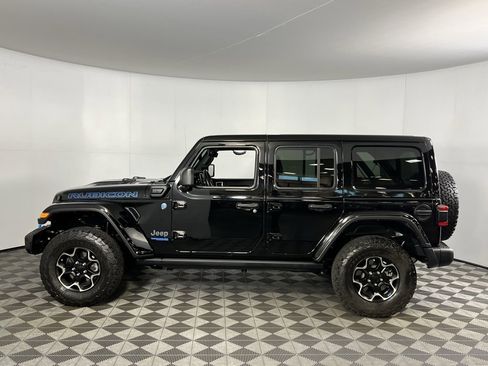 Certified 2022 Jeep Wrangler Unlimited Rubicon 4xe w/ Steel Bumper Group image 9