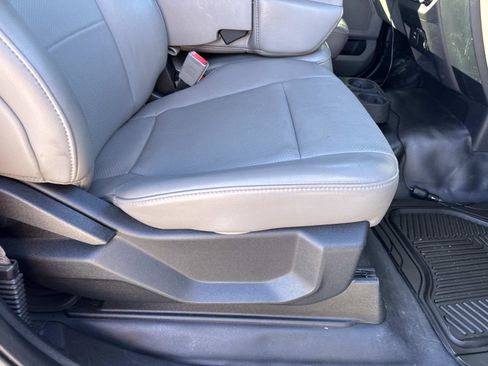 Used 2019 Ford F150 XL w/ Equipment Group 101A Mid image 10