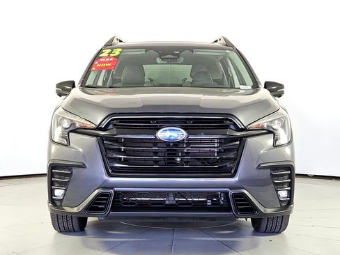Certified 2023 Subaru Ascent Onyx Edition Limited AWD/4WD image 3