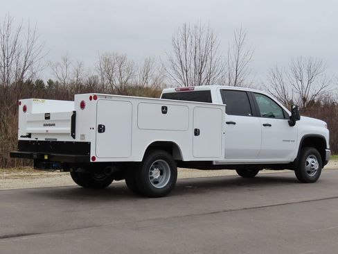 New 2026 Chevrolet Silverado 3500 W/T w/ WT Convenience Package AWD/4WD image 3