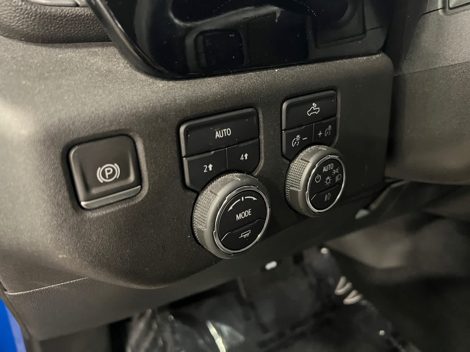 Certified 2023 Chevrolet Silverado 1500 RST w/ LPO, Dark Essentials Package AWD/4WD image 15