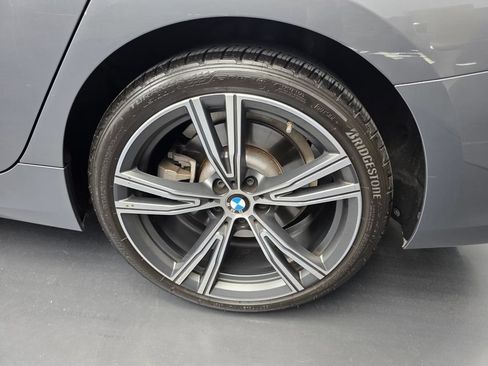 Used 2024 BMW 330i Sedan w/ Convenience Package RWD image 17