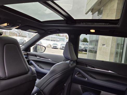 Used 2026 INFINITI QX60 Sport w/ Dark Cargo Package image 11