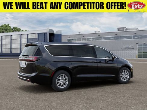 New 2027 Chrysler Pacifica Select FWD image 4