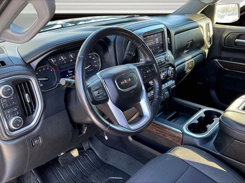 Used 2020 GMC Sierra 1500 Elevation w/ Elevation Value Package image 13