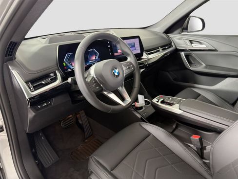 New 2026 BMW X1 xDrive28i w/ Technology Package AWD/4WD image 17