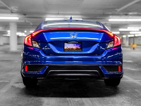 Used 2019 Honda Civic EX image 7