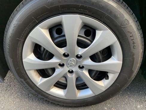 Certified 2025 Toyota Corolla LE image 11