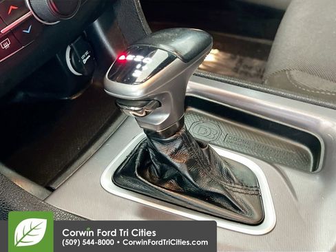 Used 2020 Dodge Charger SXT RWD image 10