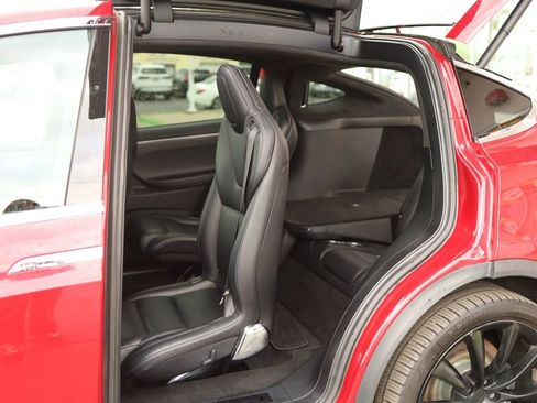 Used 2018 Tesla Model X 100D AWD/4WD image 40