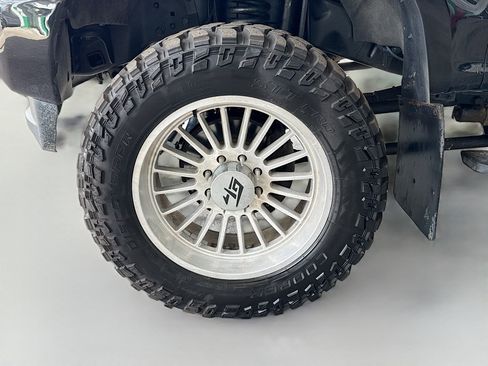 Used 2017 Ford F350 Platinum w/ Platinum Ultimate Package image 37