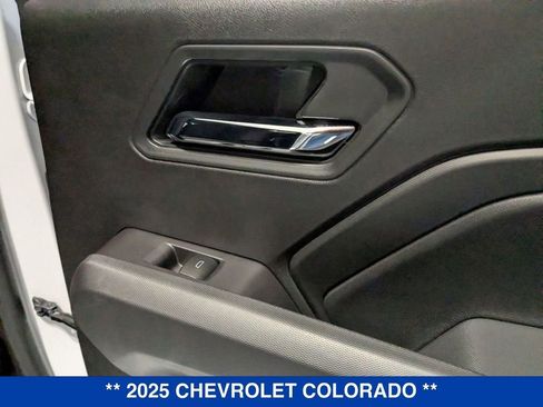 New 2025 Chevrolet Colorado Z71 w/ Midnight Edition image 29