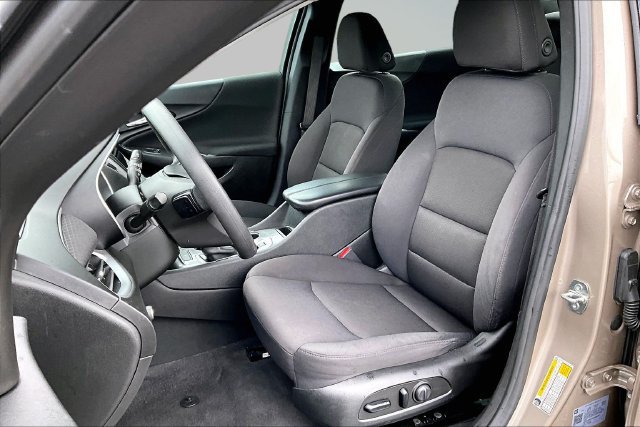 Used 2023 Chevrolet Malibu LT FWD image 20