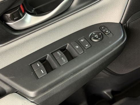 Certified 2019 Honda CR-V EX image 26