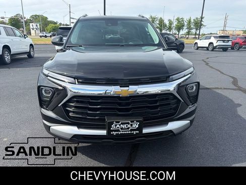 New 2026 Chevrolet TrailBlazer LT image 3