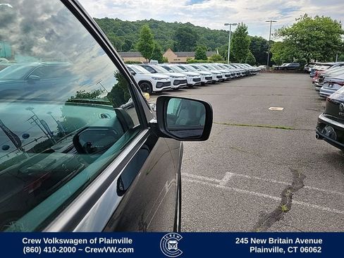 Used 2023 Honda Pilot LX image 34