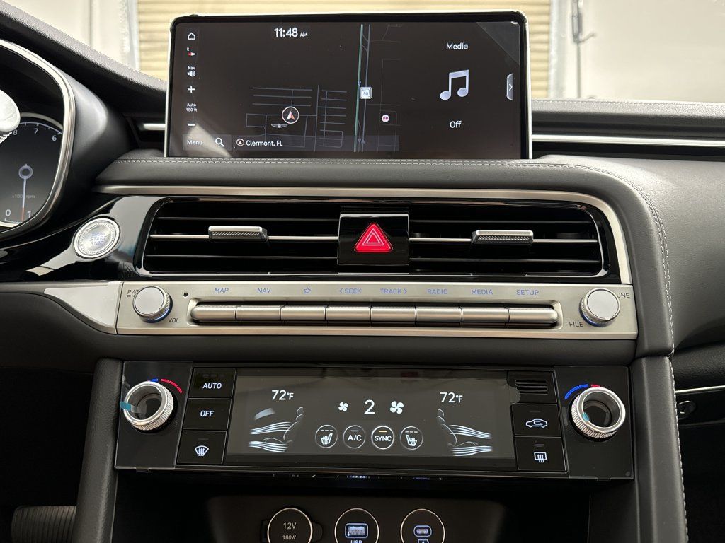 New 2026 Genesis G70 2.5T RWD image 17