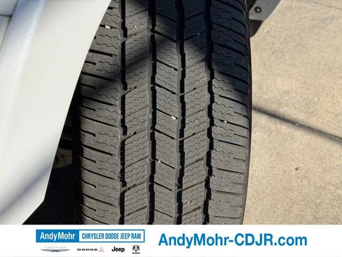 Used 2021 RAM 1500 Limited AWD/4WD image 3